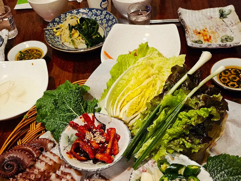 굴보쌈 한 상 차림