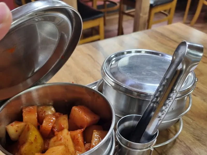 깔끔한 테이블 세팅