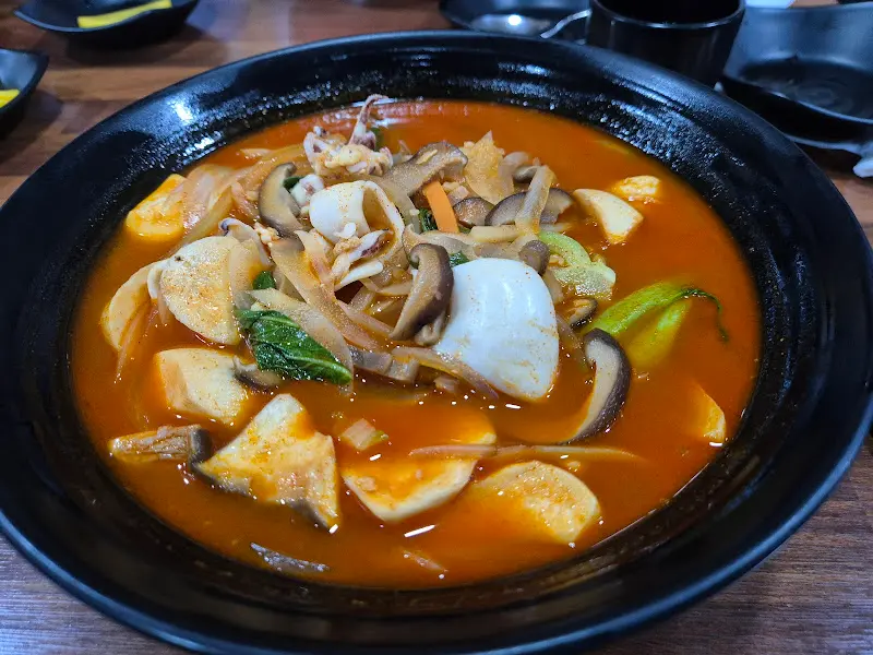 해산물이 가득한 짬뽕