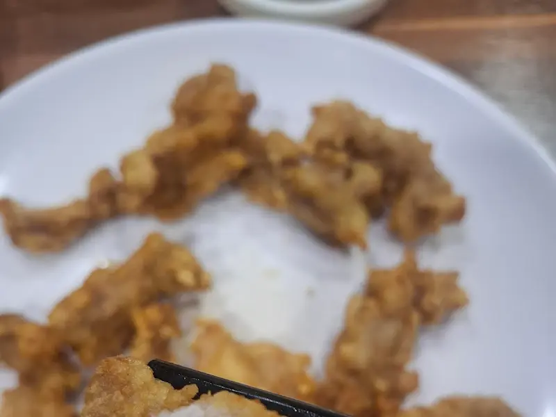 바삭하고 촉촉한 중화방의 덴뿌라