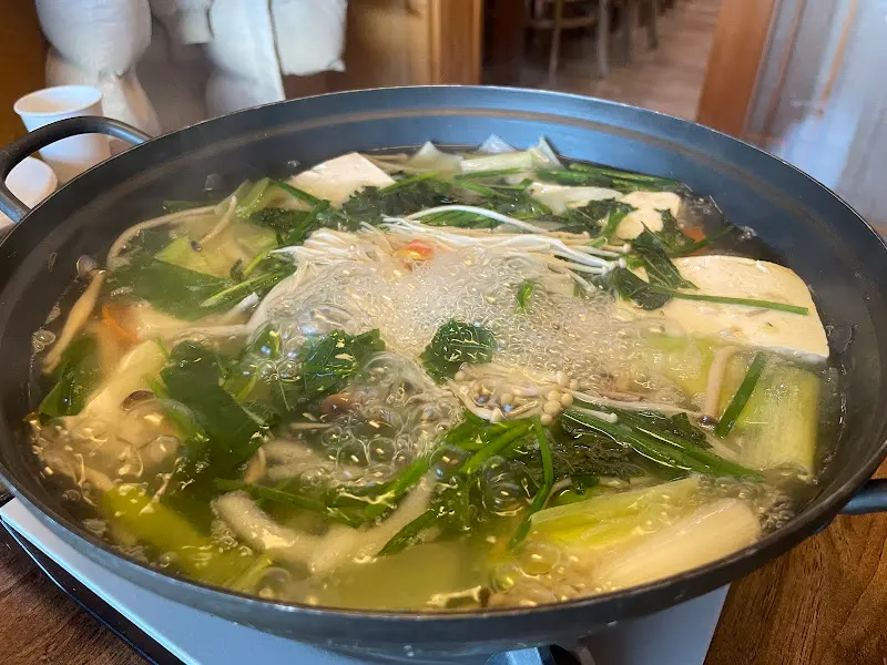 두부와 채소가 듬뿍 들어간 두부전골