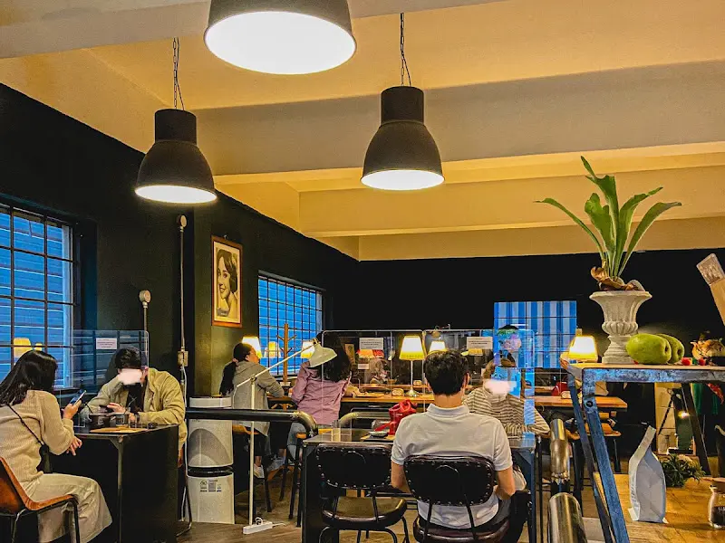 몬스터로스터스 내부 모습