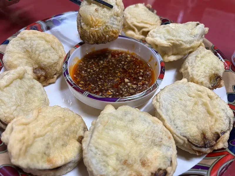 겉바속촉 군만두