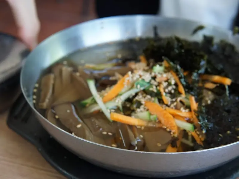 푸짐한 양의 손두부