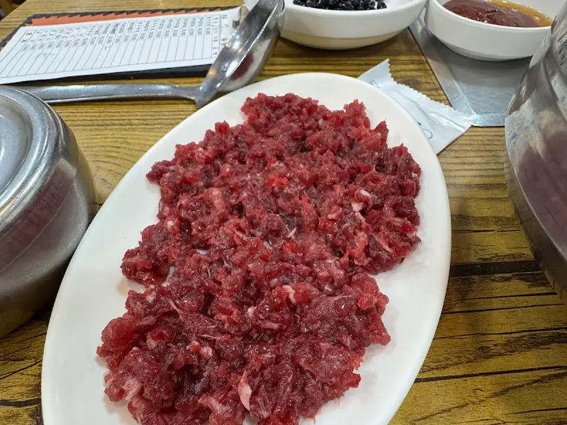 윤기가 흐르는 밥