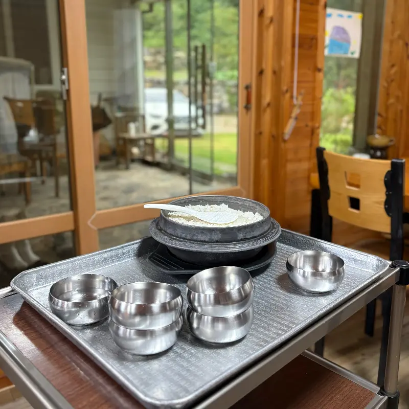 따뜻한 밥 한 공기