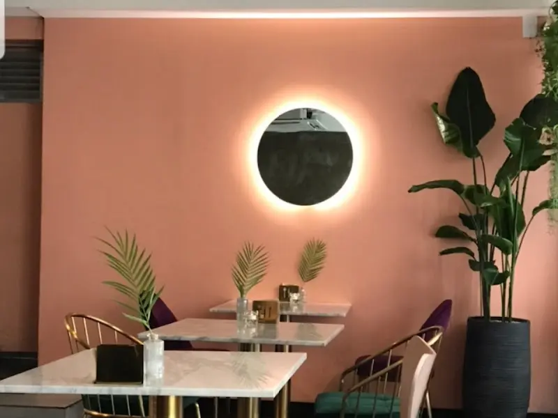 오캄 내부 인테리어