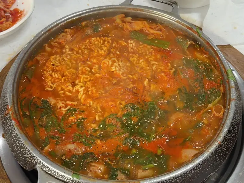 왕손곱창 라면사리 추가