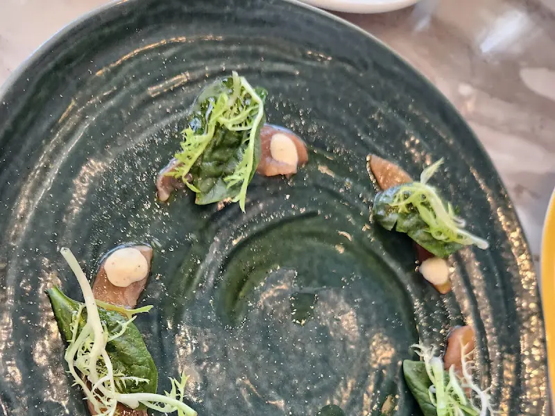 깔끔하게 비워진 접시