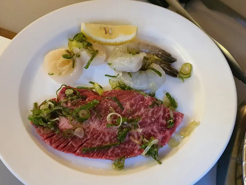 우직의 소고기 오마카세에 나오는 해산물