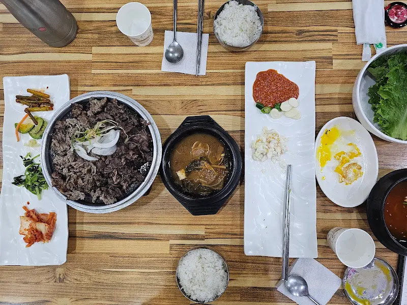 푸짐한 한 상 차림