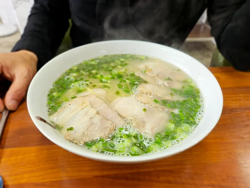 우삼겹된장국수