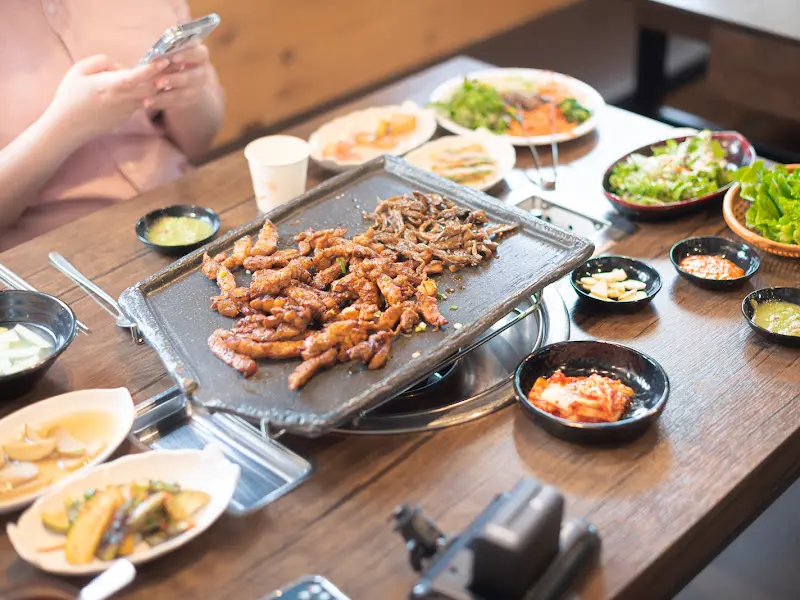 흑돼지깨비 메뉴