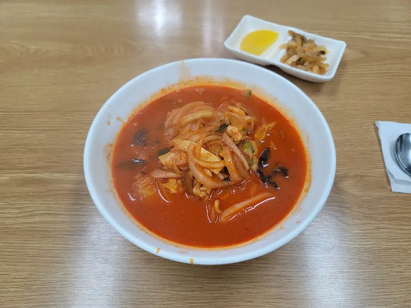 고추짬뽕 단독샷