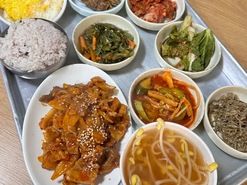 푸짐한 한 상 차림