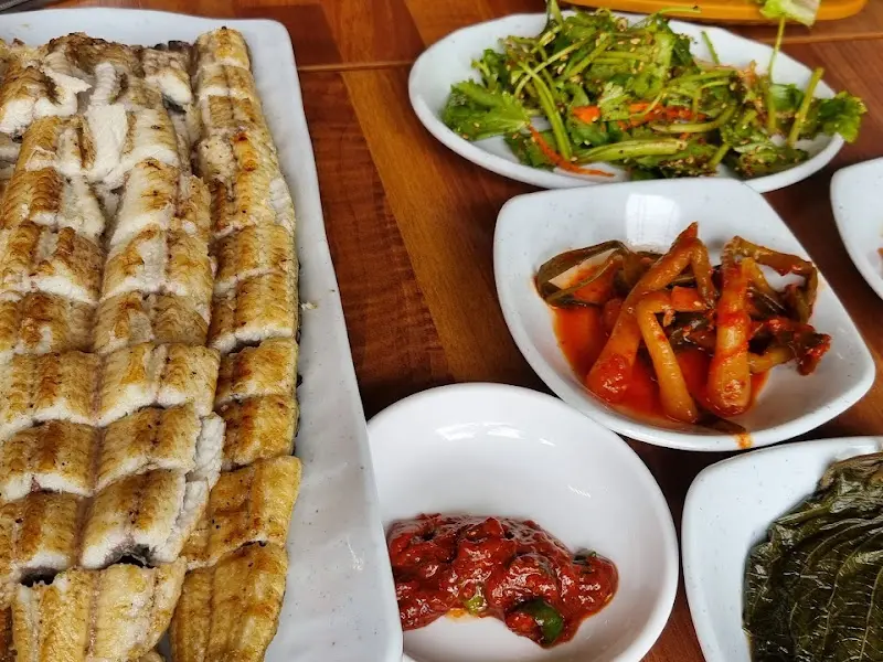 기절초풍천장어 한상차림