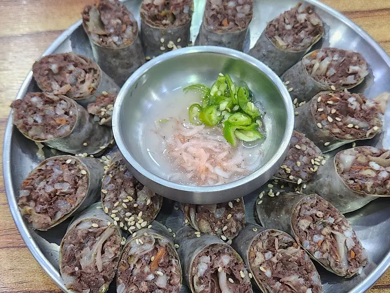 순대 한 접시