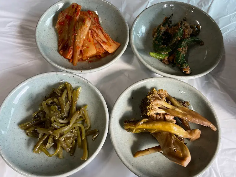 정갈한 밑반찬