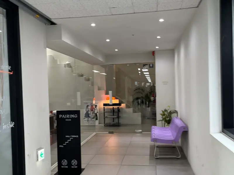 카페 내부 인테리어