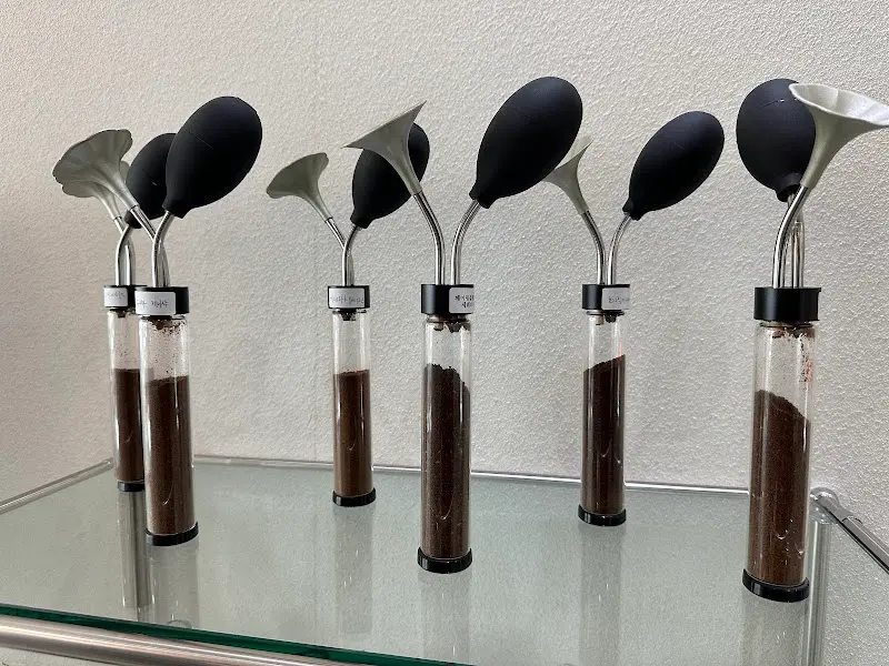 다양한 커피 추출 도구