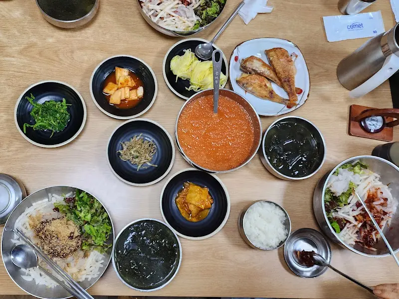 물회 한 상 차림