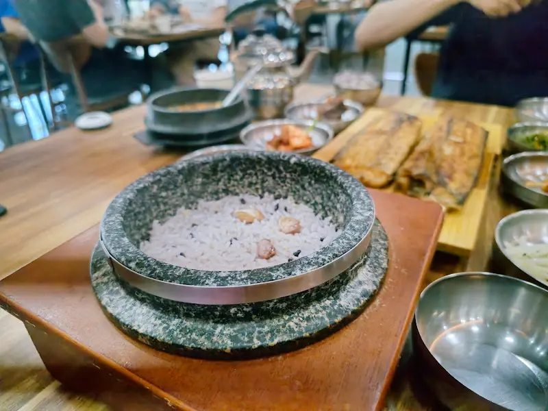 돌솥 밥