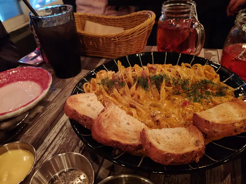 투움바 파스타와 빵