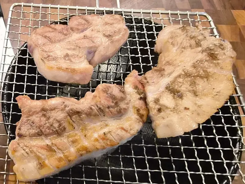 초벌구이된 고기