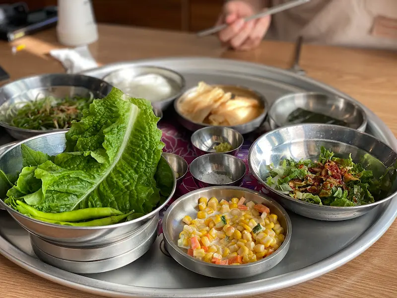 푸짐한 쌈 채소