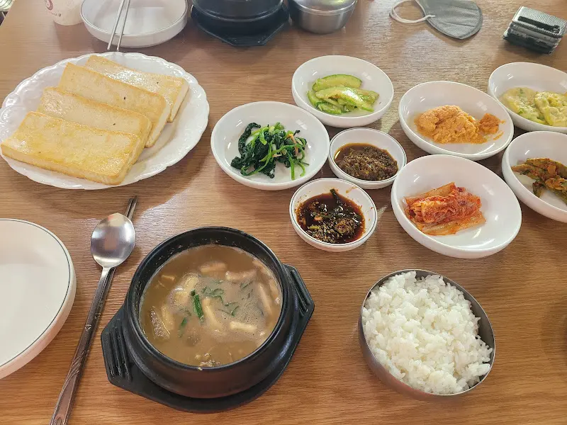 푸짐한 한 상 차림