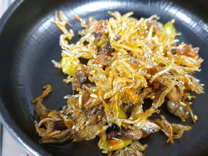 멸치 볶음
