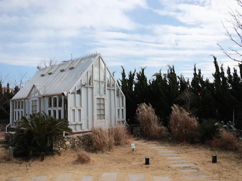외도 널서리 외부 전경