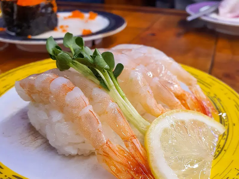 싱싱함이 살아있는 새우 초밥