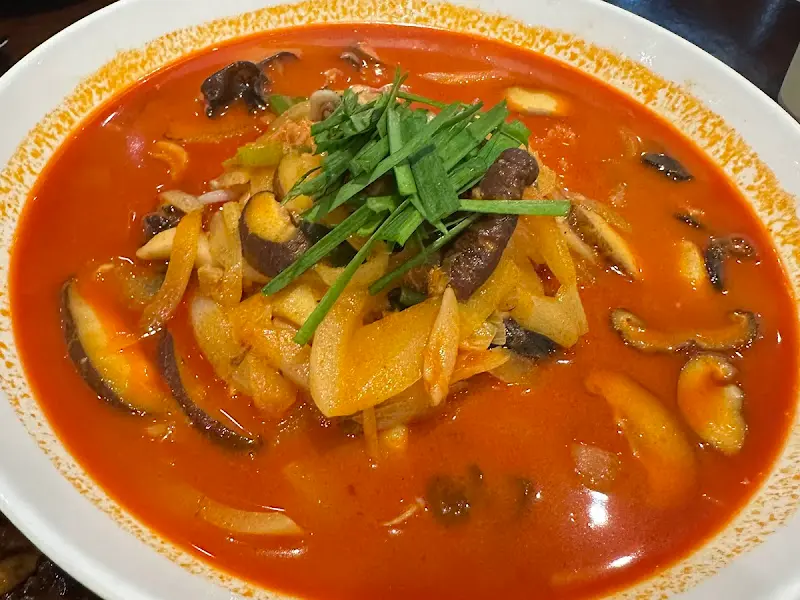 푸짐한 짬뽕 한 그릇