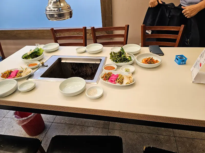 깔끔한 테이블 세팅