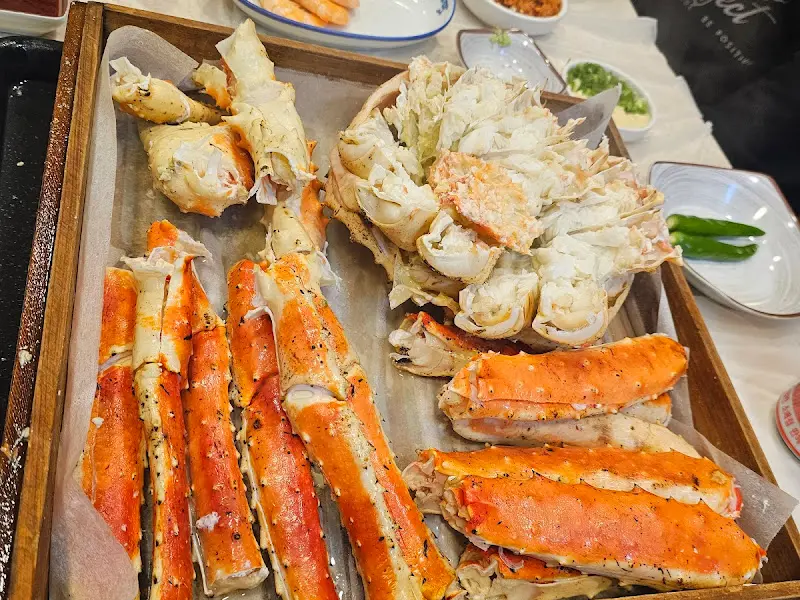 킹크랩 다리와 몸통