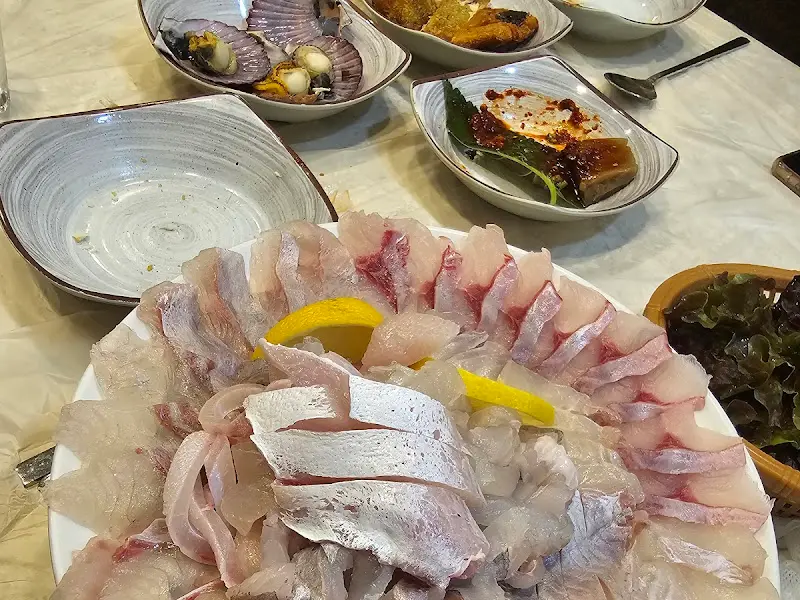 모듬회 한 상 차림