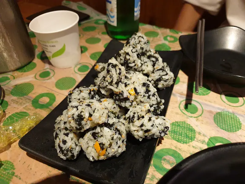 크라운닭발에서 즐거운 식사!