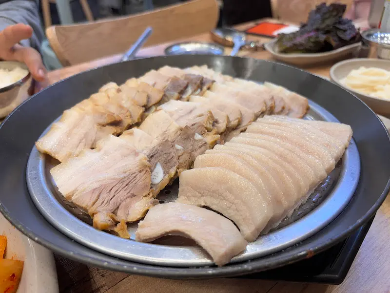 밀양가산돼지국밥 수육