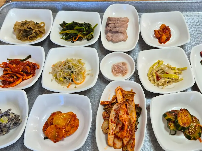 다양한 밑반찬 클로즈업