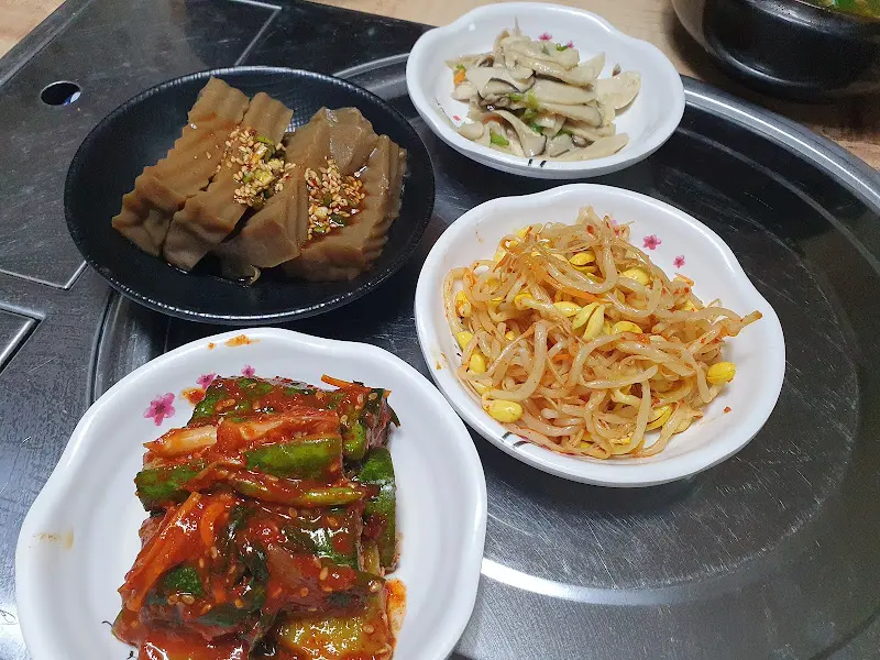 밑반찬 클로즈업