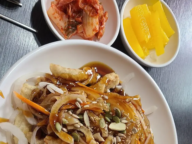 탕수육과 함께 나오는 기본 반찬