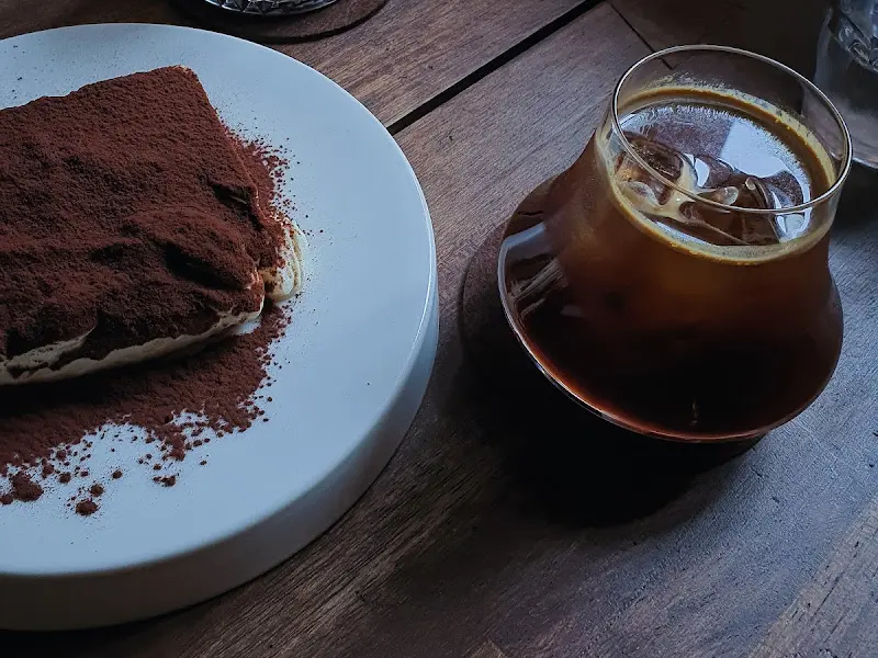 티라미수와 커피