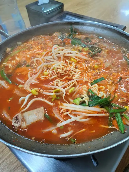 보글보글 끓는 대구탕