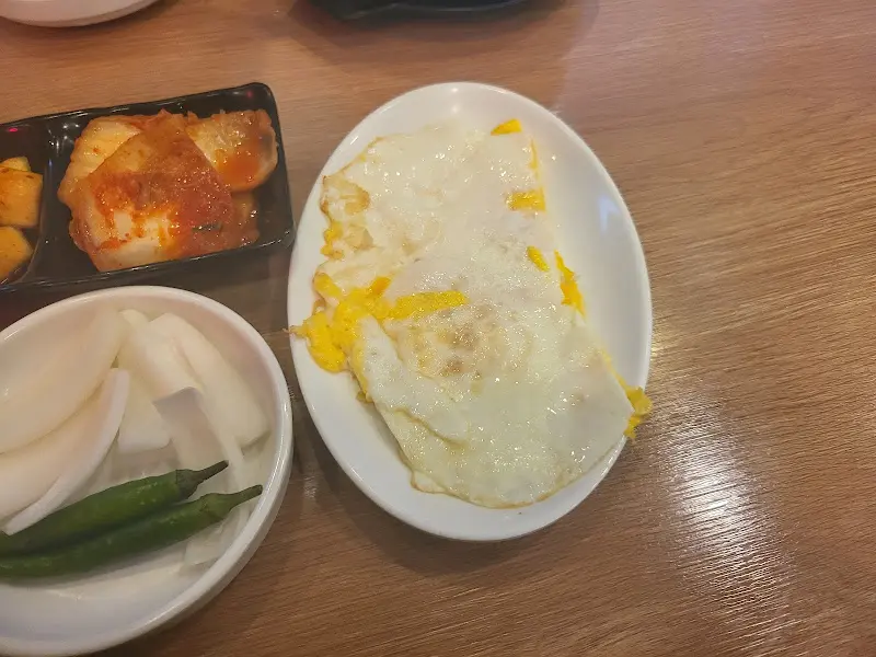 계란후라이와 김치