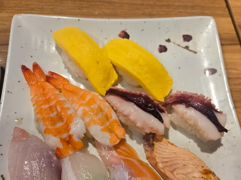 다채로운 초밥 한 상