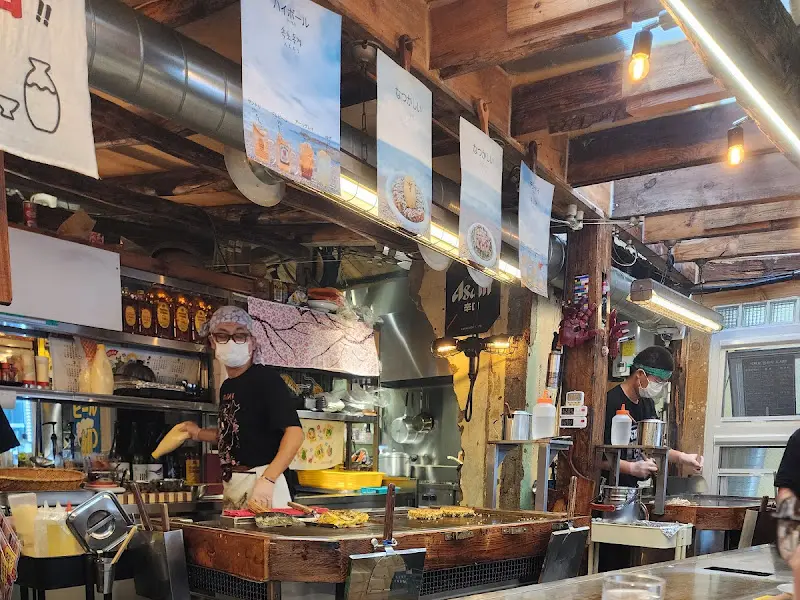 속초동경 내부 풍경