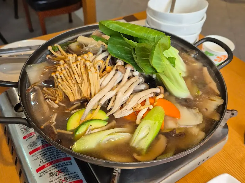 소고기능이버섯 메뉴