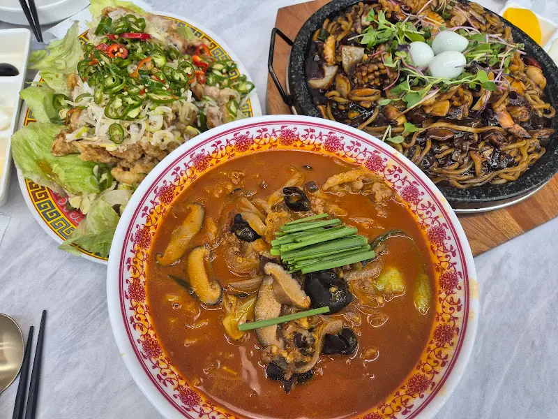 돌판짜장, 고기짬뽕, 탕수육