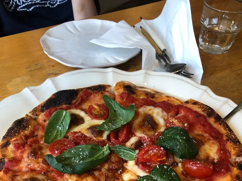 마르게리타 피자